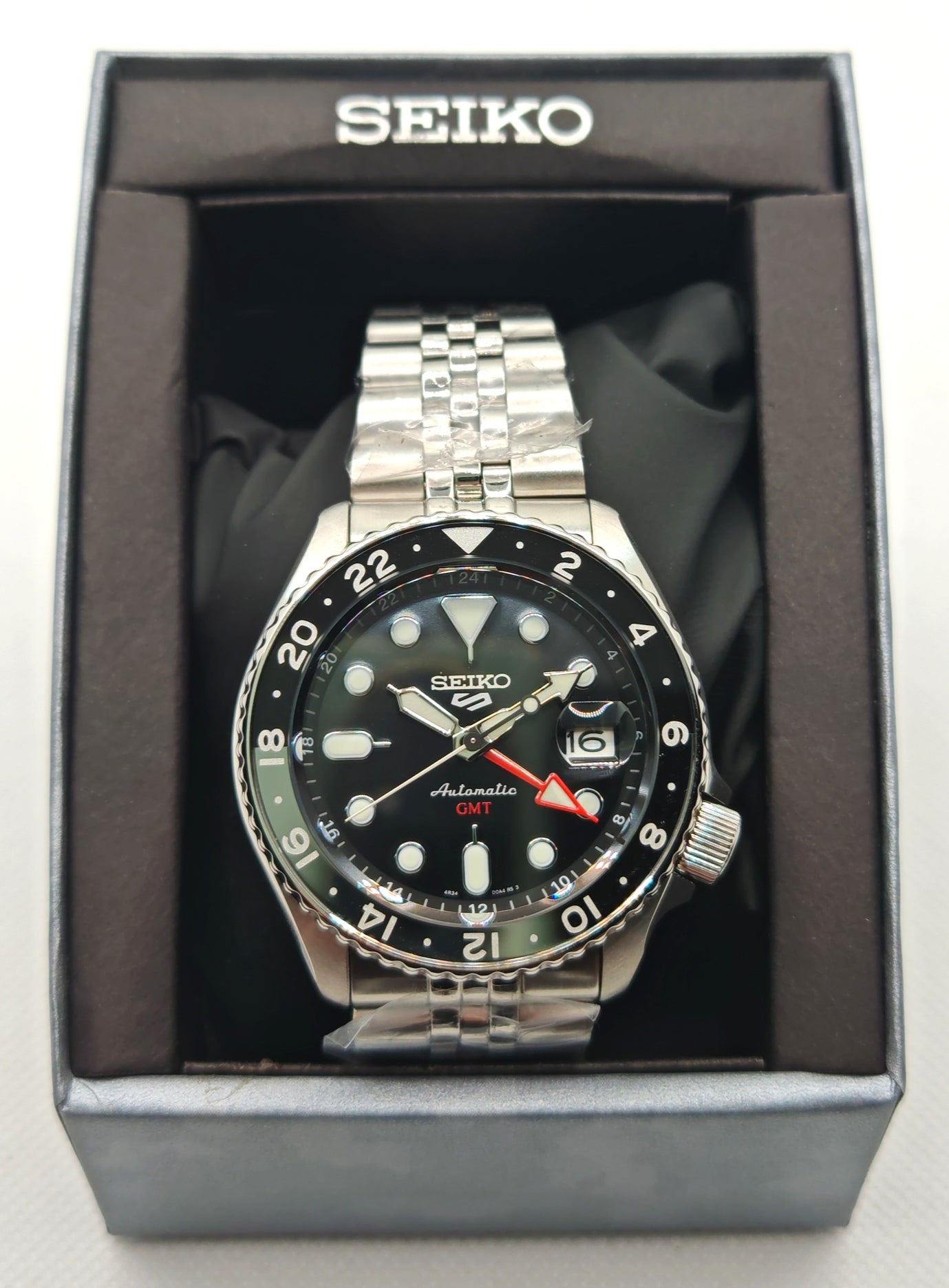 SEIKO 5 GMT SSK001K1 – Orologio Automatico Uomo Nero | TikAworld