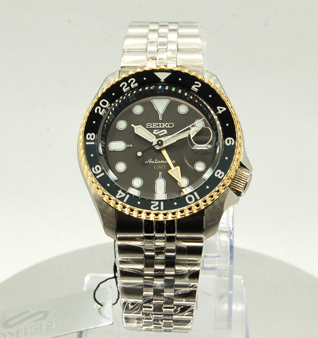 SEIKO 5 GMT automatic watch model SSK021