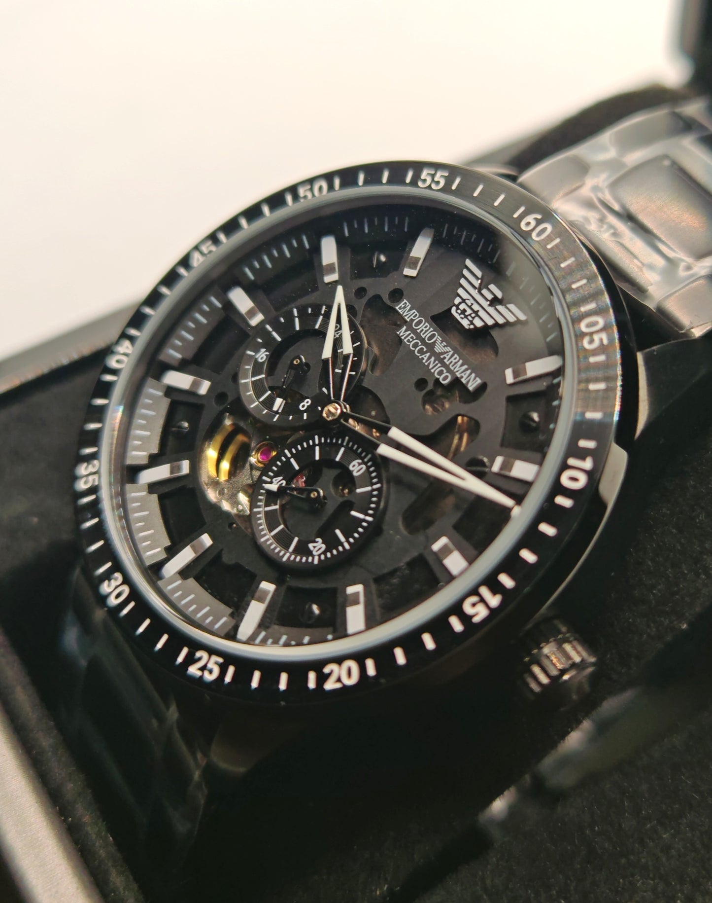 EMPORIO ARMANI AR60054 – Orologio Automatico Uomo Nero | tikAworld
