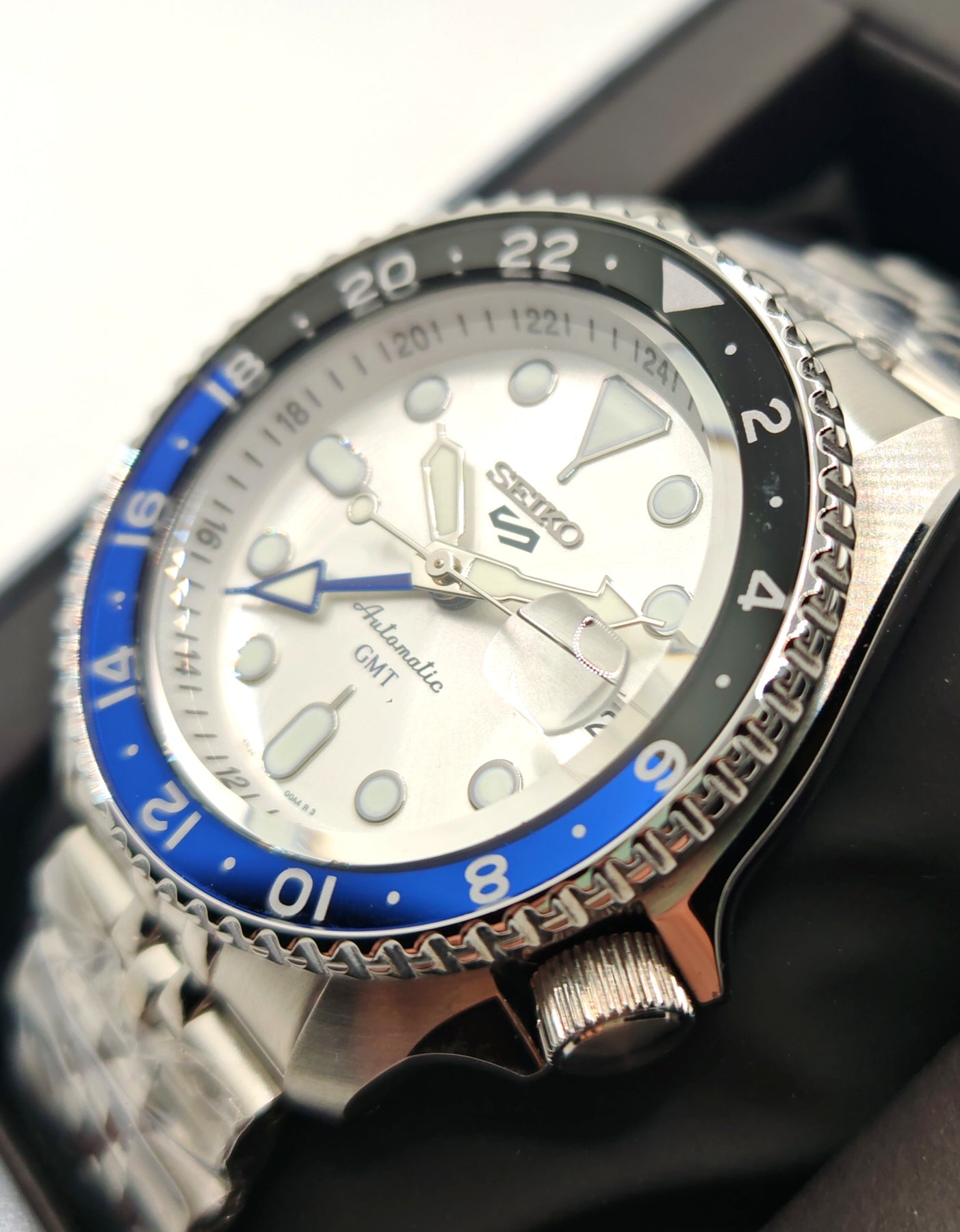 SEIKO 5 GMT orologio automatico SSK033K1 | tikAworld