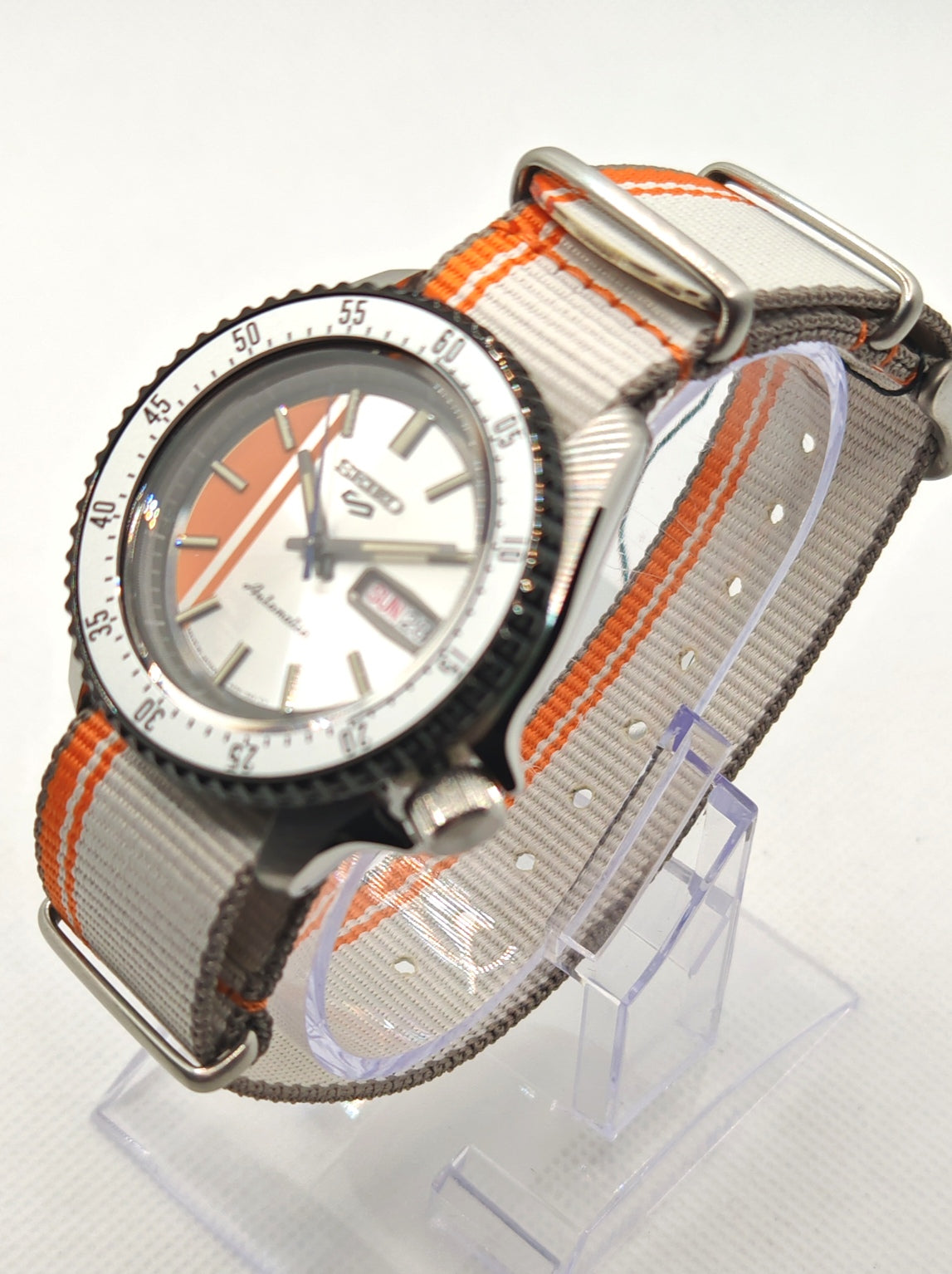 SEIKO SRPK73K1 stand laterale sx