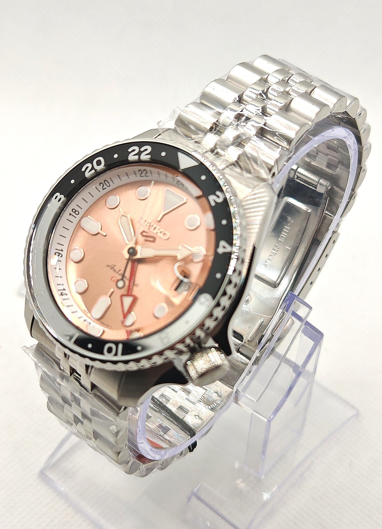 Seiko 5 GMT SSK043 – Slam Dunk Limited Edition | tikAworld