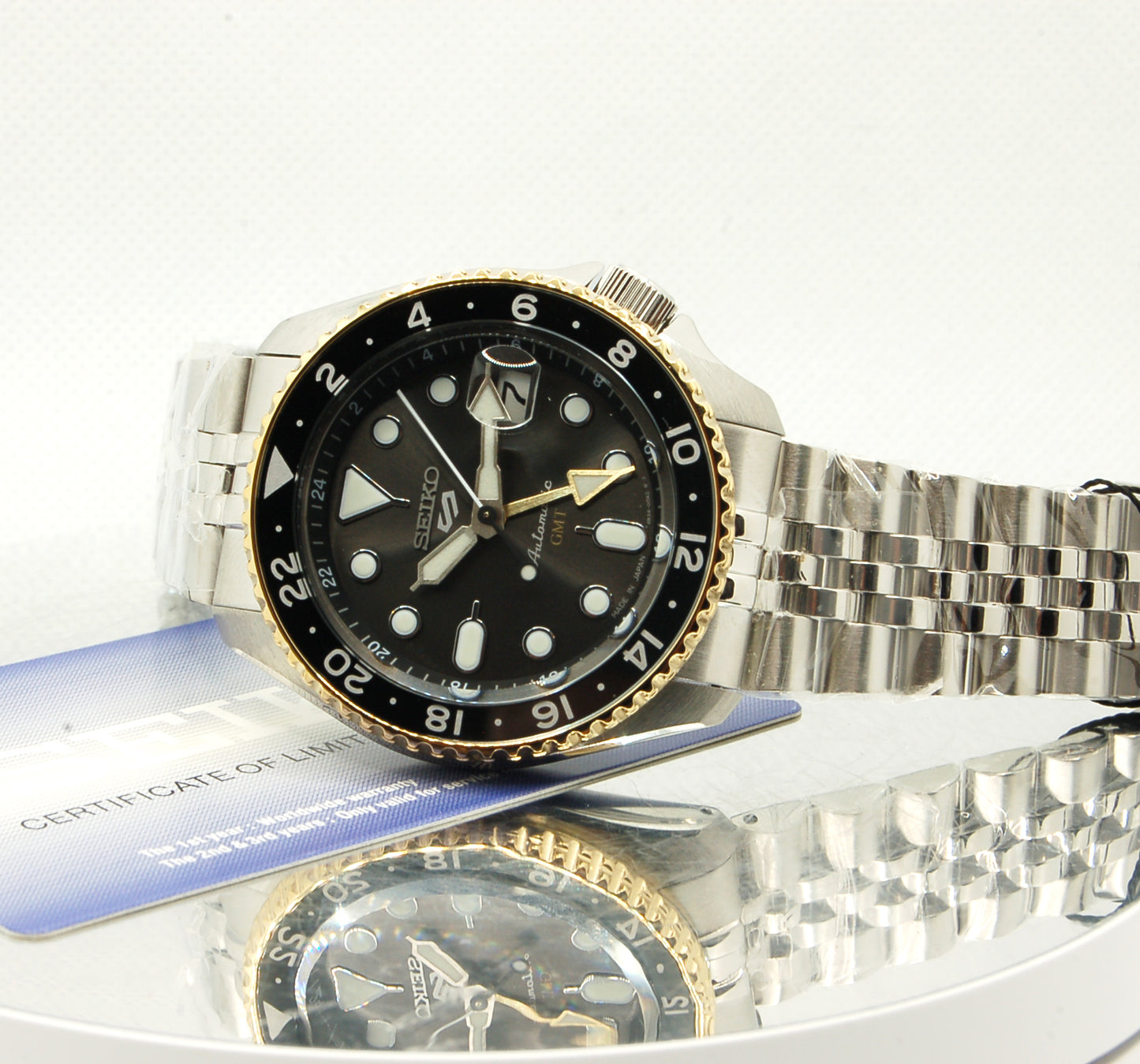 SEIKO 5 GMT automatic watch model SSK021