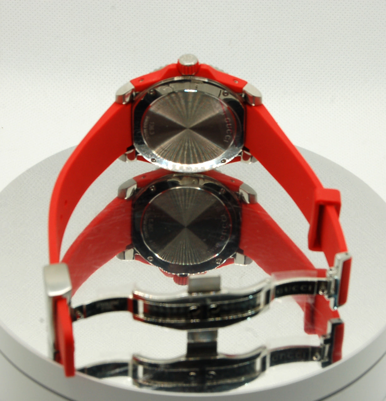 GUCCI MEN'S/Unisex Quartz Watch Model: GUCCIDIVE - YA136309 40mm