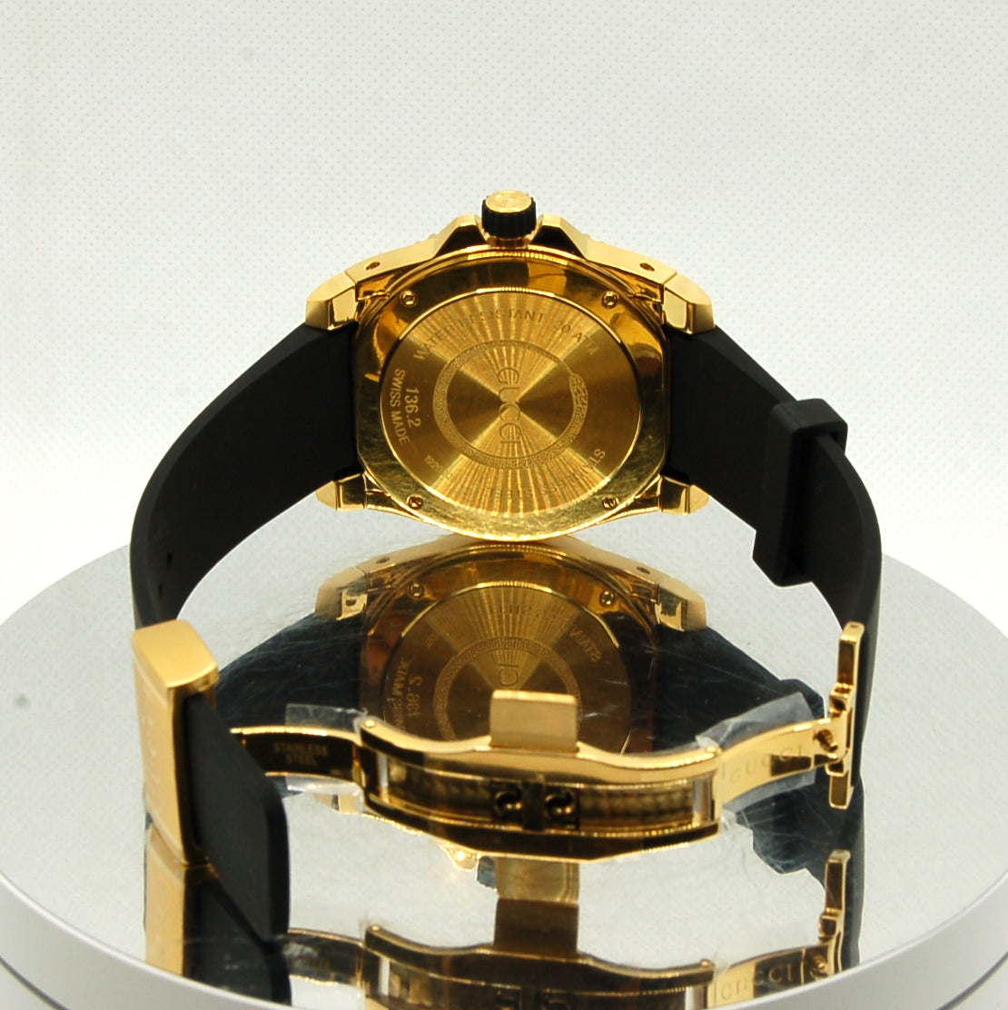 GUCCI MEN'S/Unisex Quartz Watch Model: GUCCIDIVE - YA136219 45mm