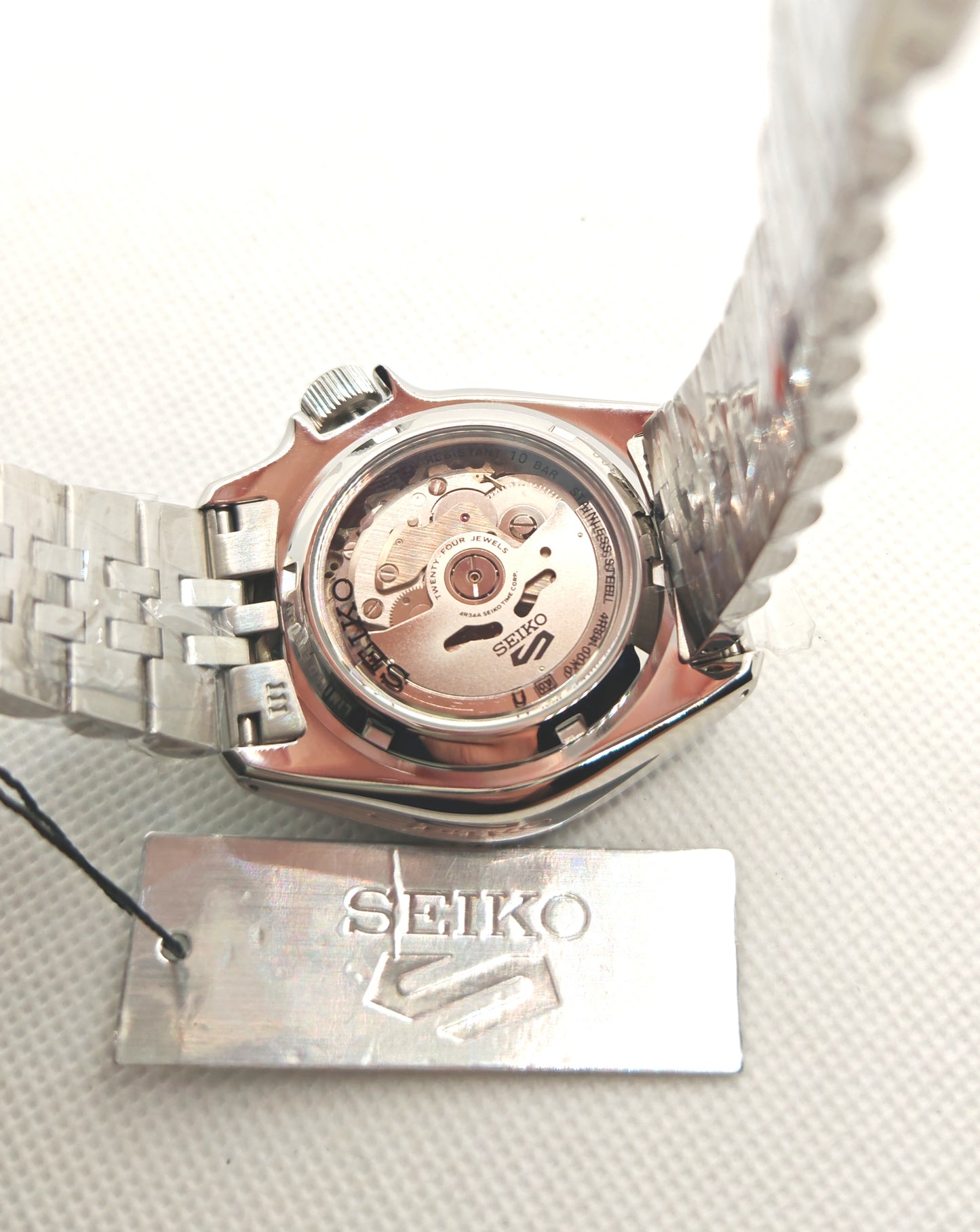 Seiko 5 GMT SSK043 – Slam Dunk Limited Edition | tikAworld
