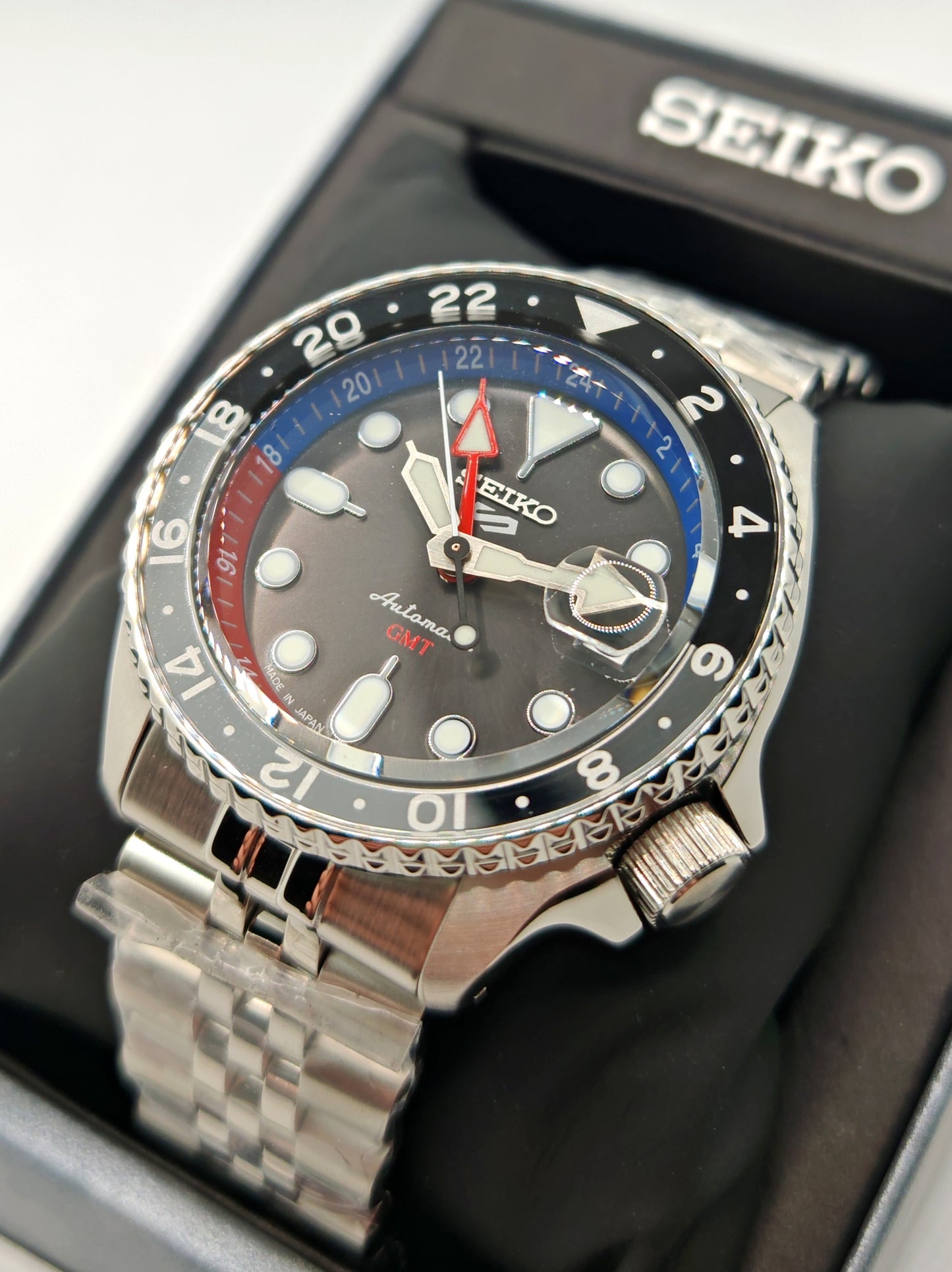 SEIKO 5 GMT orologio automatico mod. SSK019K1
