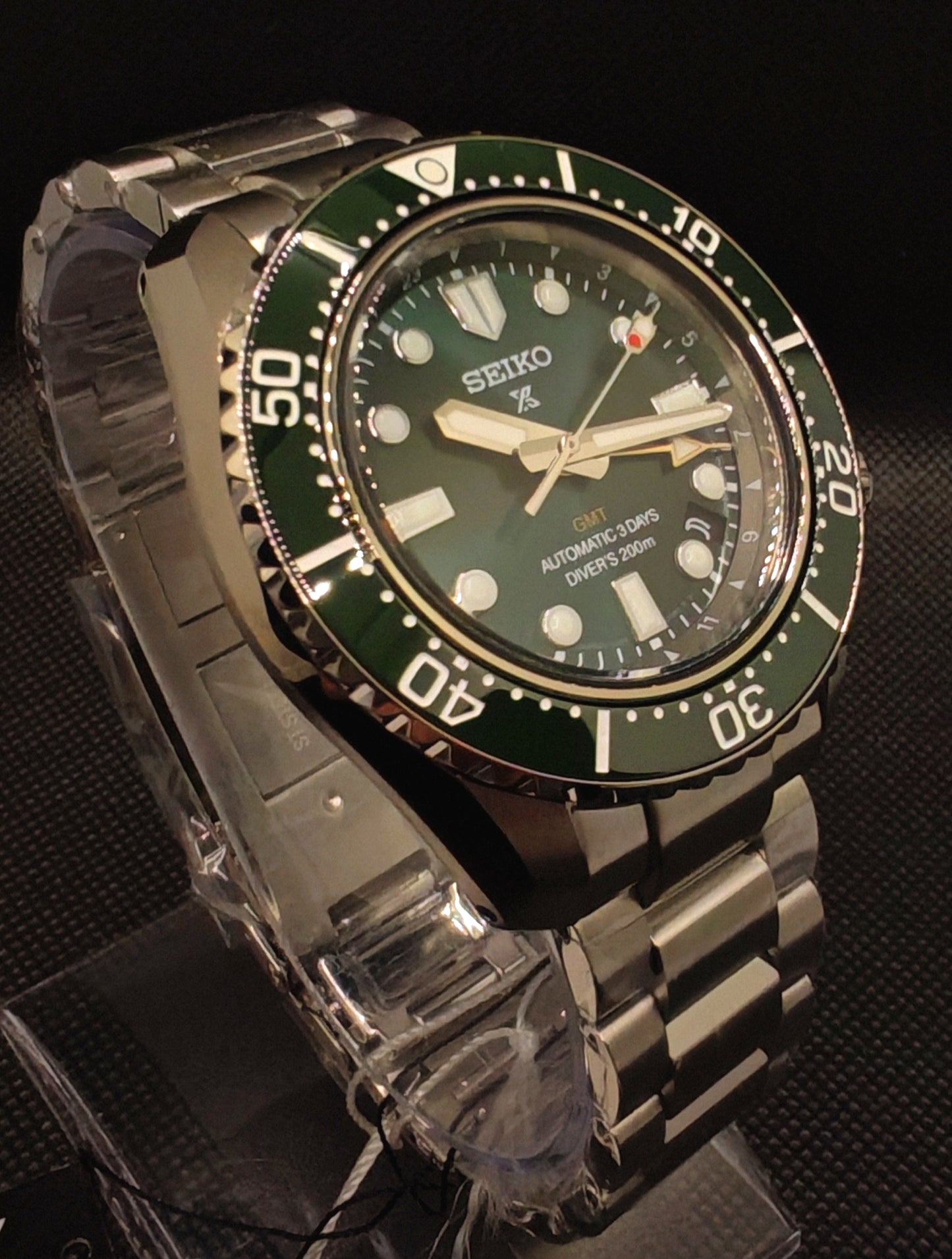 SEIKO PROSPEX 1968 RE-CRAFT Marine Green GMT SPB381J1 | tikAworld