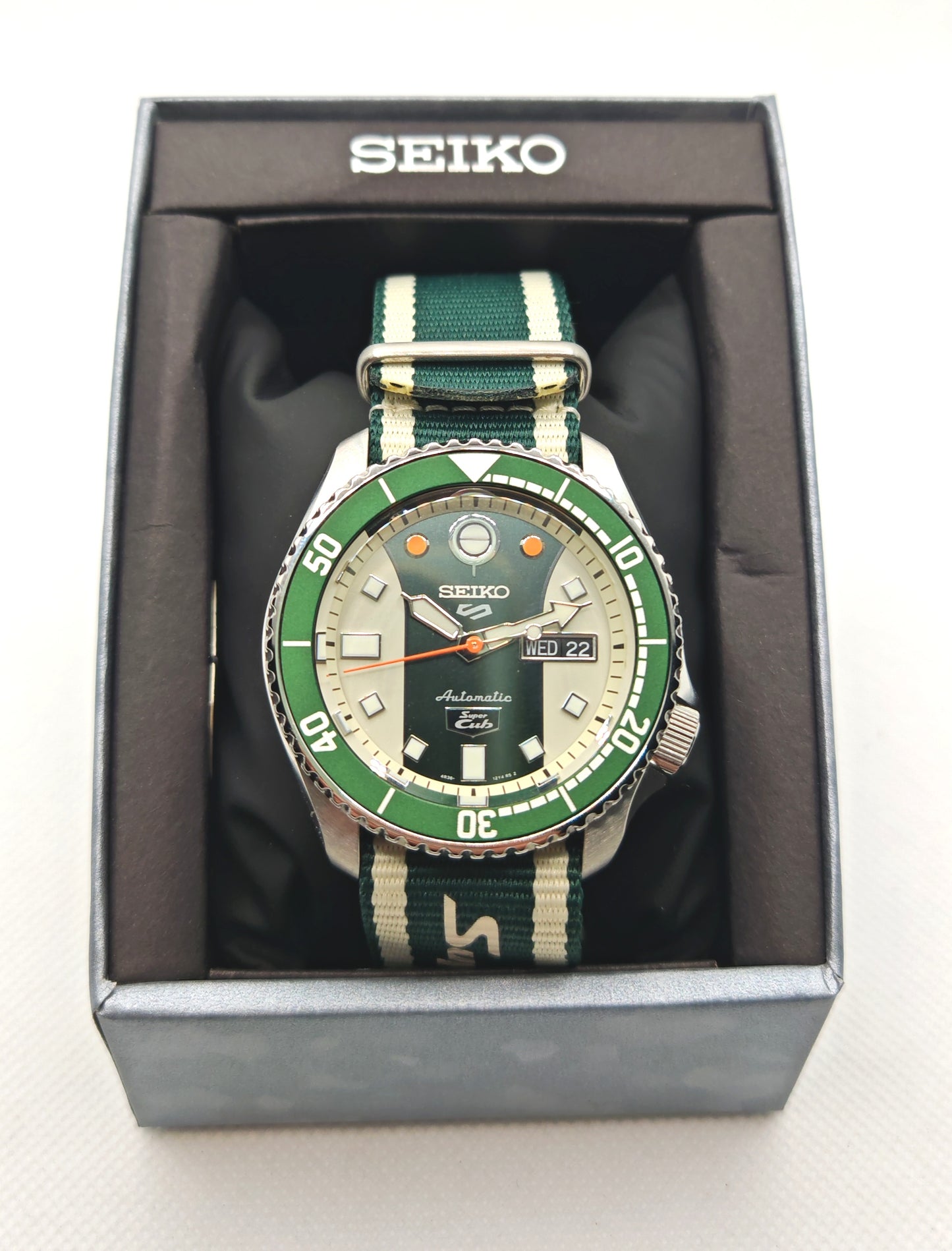 Seiko 5 Sports SRPJ49K1 – Limited Edition | tikAworld
