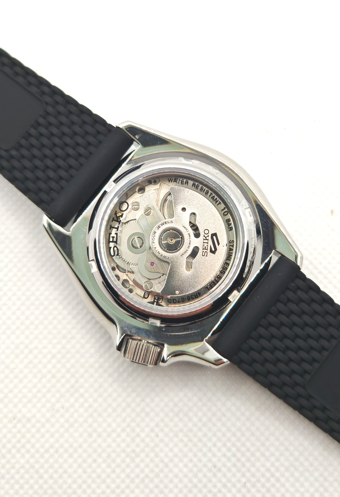 Seiko 5 Sports SRPD73K2 | tikAworld