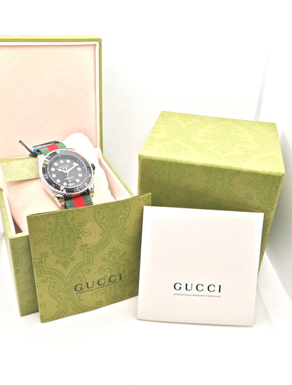 GUCCI Men's DIVE Watch Black/Fabric - YA136209 | tikAworld