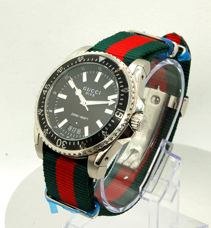 GUCCI Men's Quartz Watch, Model DIVE, Black/Fabric - YA136206