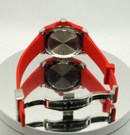 GUCCI MEN'S/Unisex Quartz Watch Model: GUCCIDIVE - YA136309 40mm