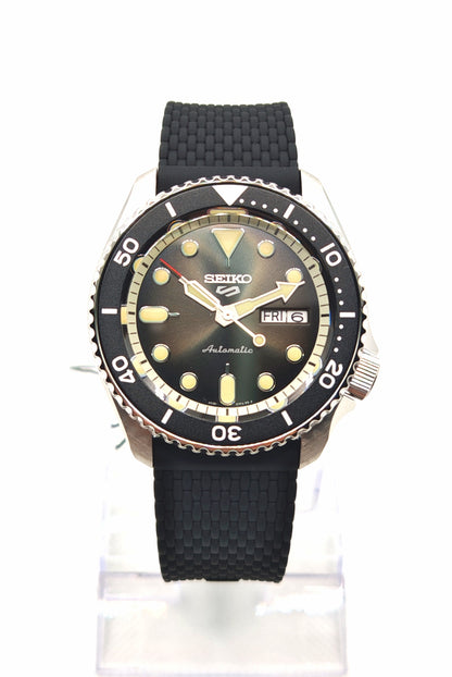 Seiko 5 Sports SRPD73K2 | tikAworld