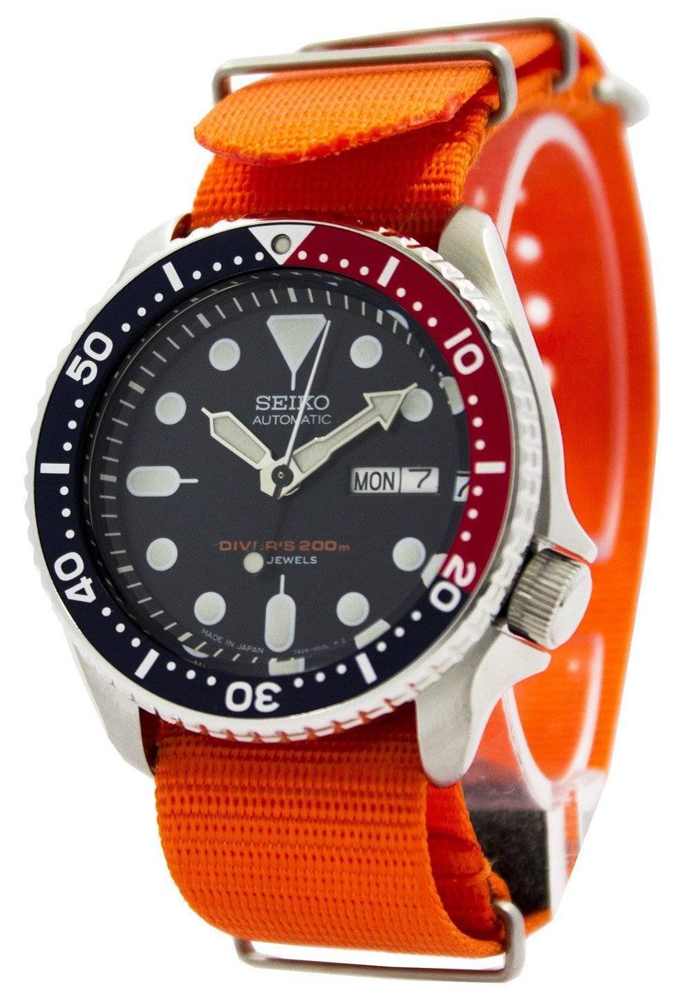 Seiko Automatic Diver's 200M NATO Strap SKX009J1-var-NATO7 Men's Watch